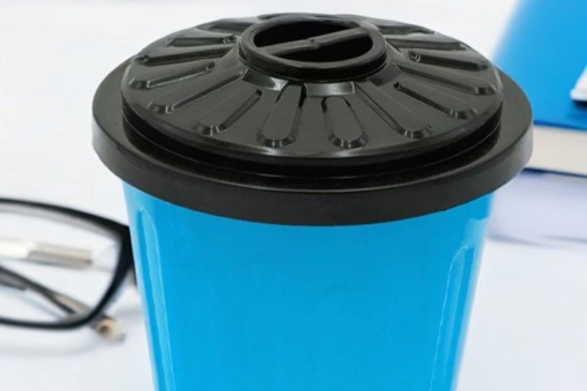 Bote Europlast de plástico