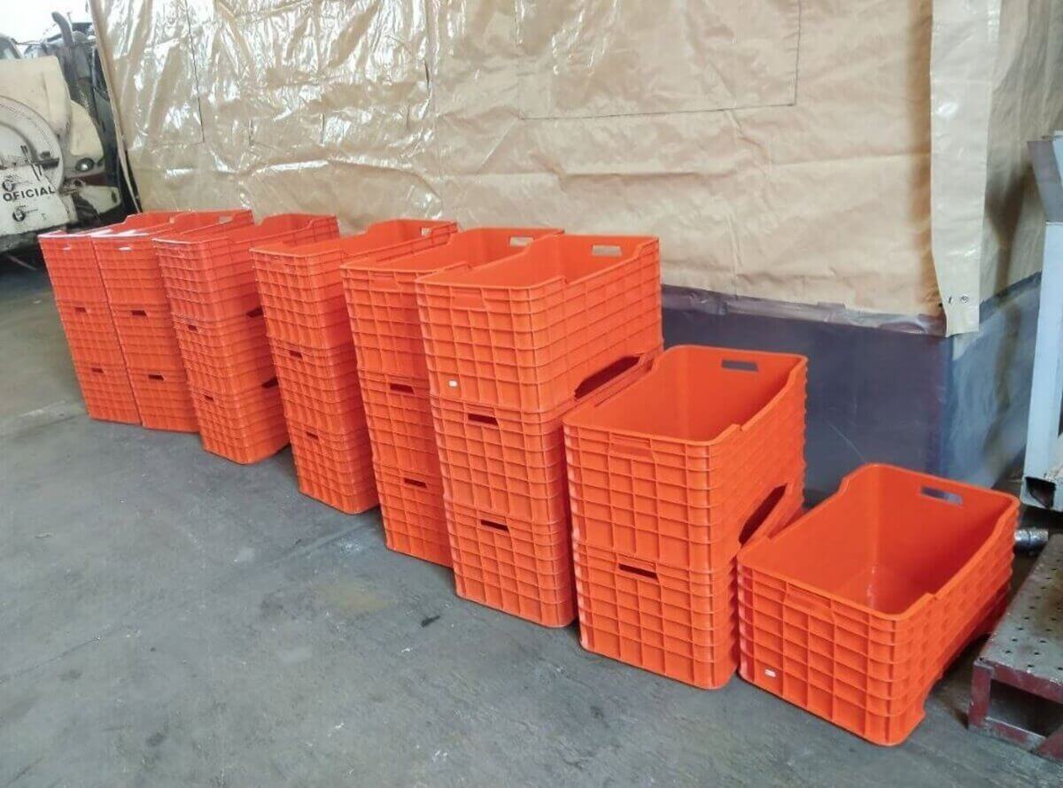 caja de plástico cerrada